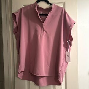 Figs Mauve scrub top